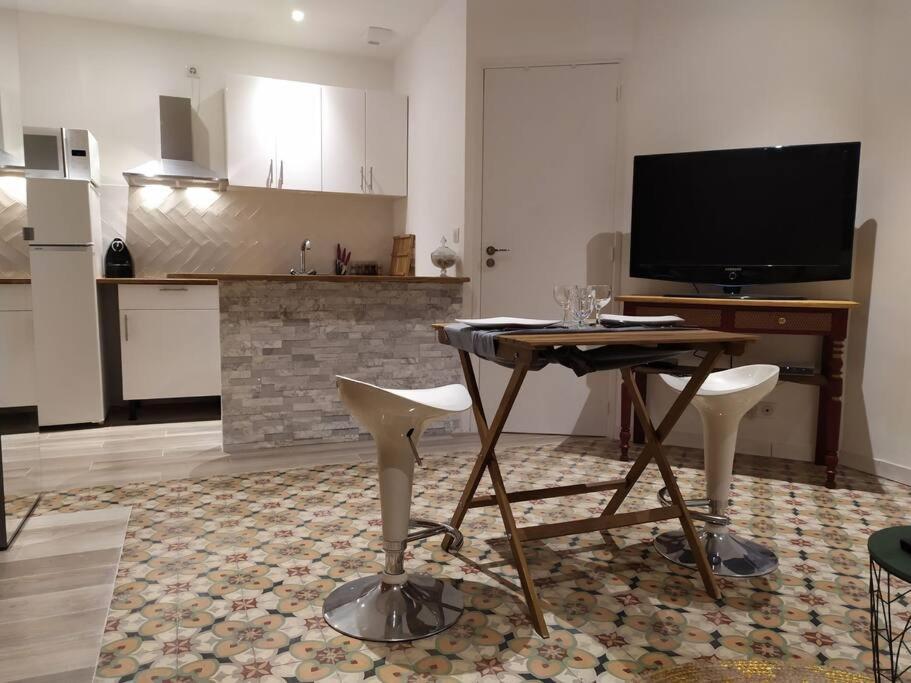 Charmant Studio Au Coeur De Cassis Exteriör bild